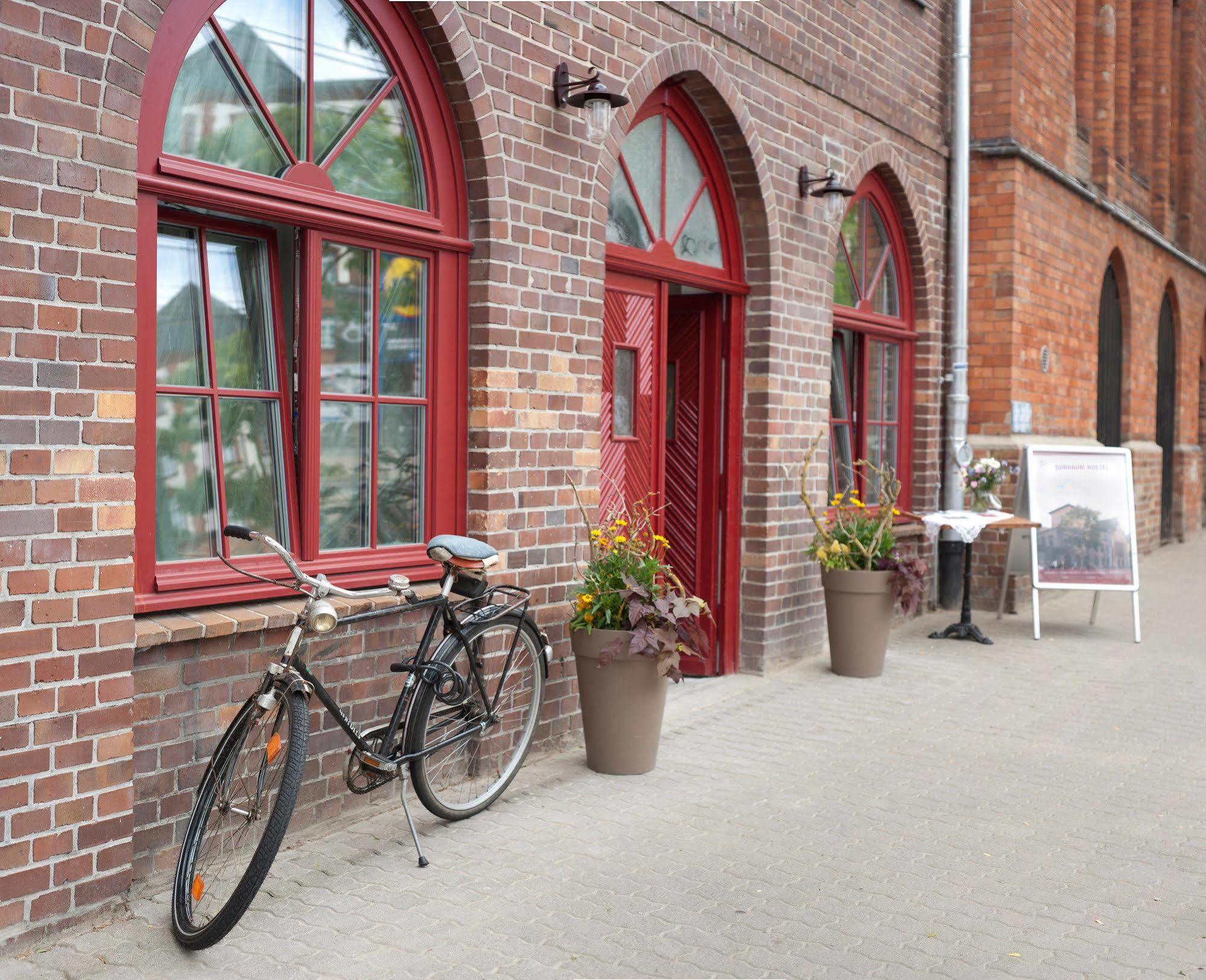 Subraum Hostel Rostock Esterno foto