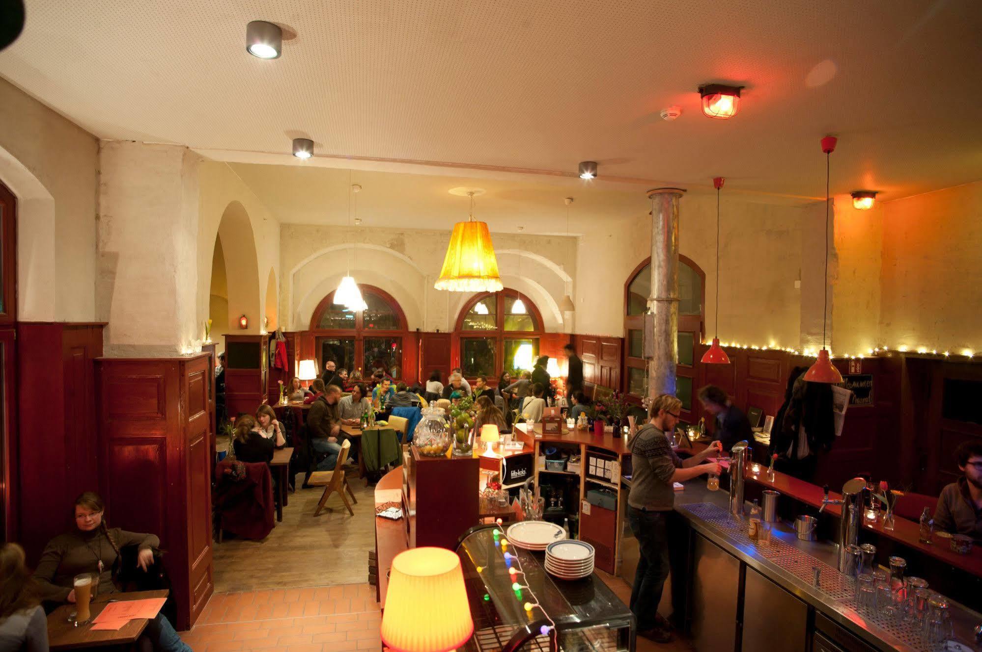 Subraum Hostel Rostock Esterno foto